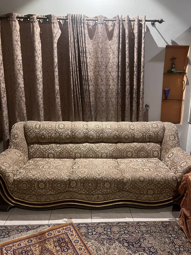 Luxury sofa set with table 3