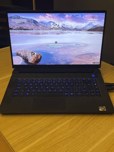 Alienware Gaming//Ryzen 9 6900HX/RTX 3070 Ti 8GB/16GB RAM/1TB SSD