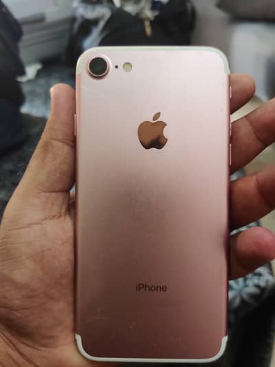 Apple iPhone 7