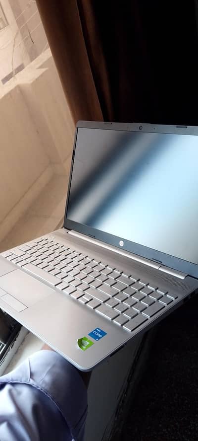 HP core i5 11th gen with 2gb Nvidia graphics