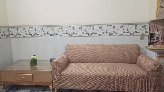 Sofa Set with Center Table in 10/10 Condition