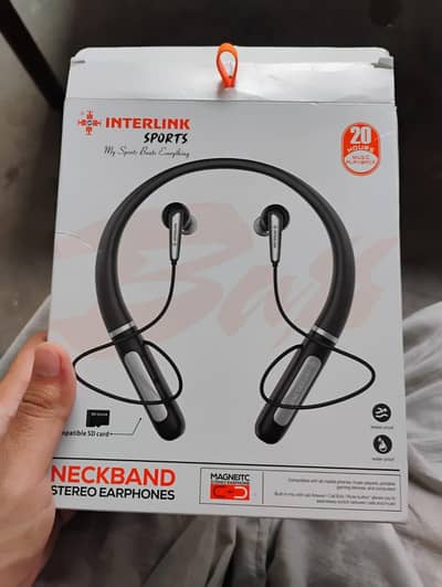 interlink multimedia neckband