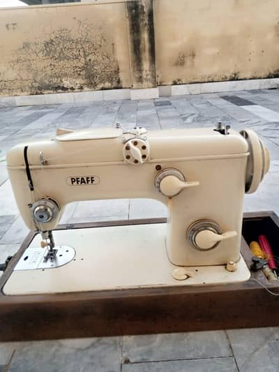 Pfaff Sewing machine