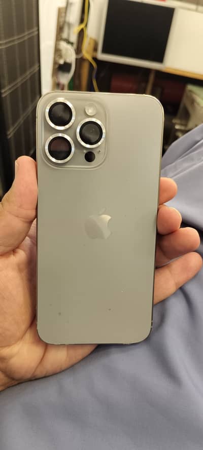 Apple iPhone 15 Pro Max