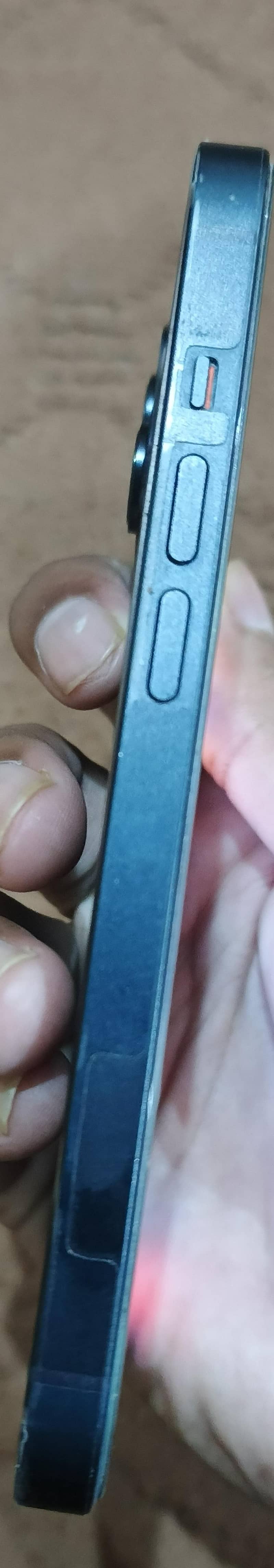 Apple iPhone 14 4