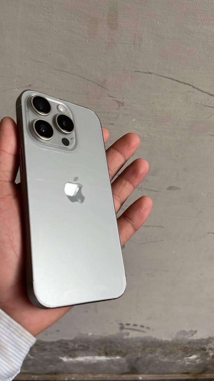 iPhone 15 Pro non pta 1