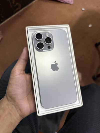 iPhone 15 pro max hk model