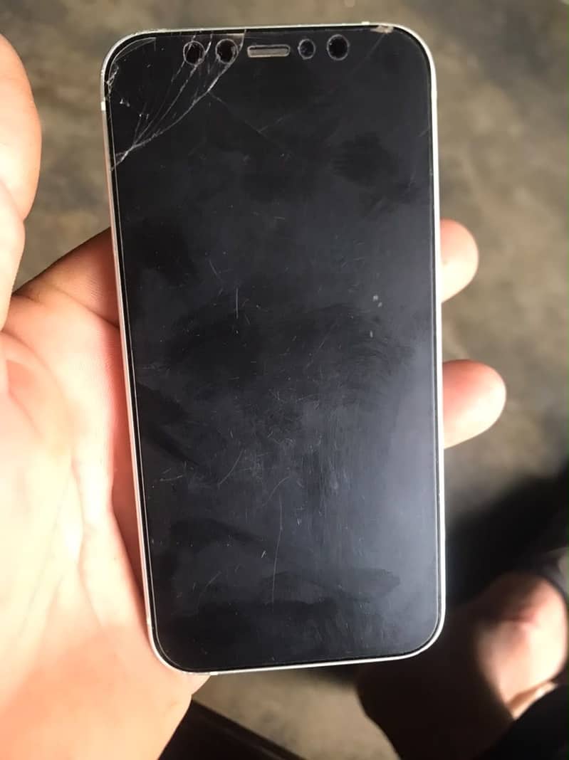 Apple iPhone 12 mini 2