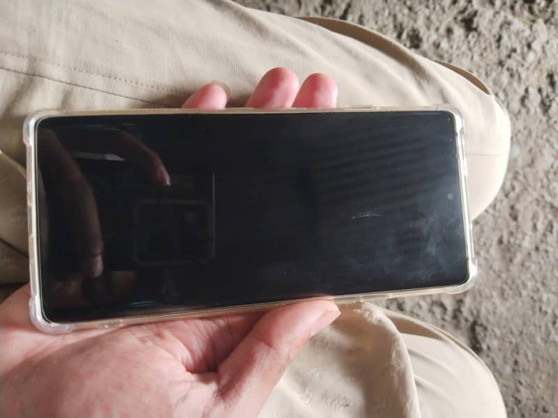 Tecno CAMON 40 Pro 0