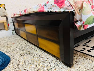 Wooden King size Double Bed