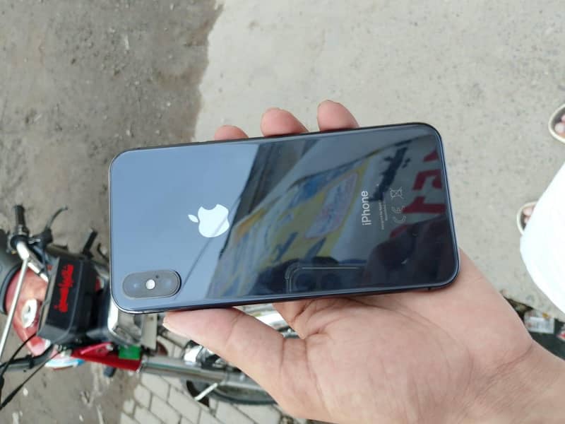 Apple iPhone X 0