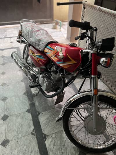 Honda CG 125 2025/2026 shape