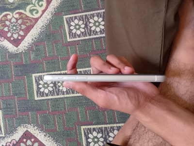 Apple iPhone XR