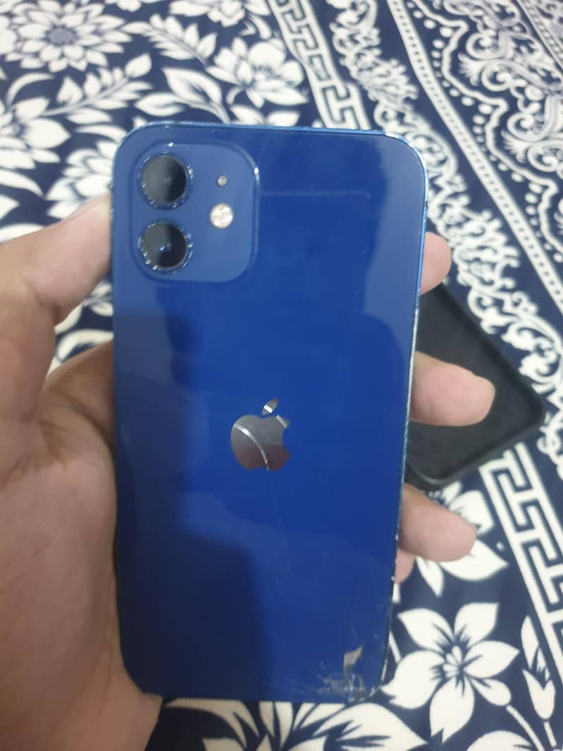 Apple iPhone 12 1