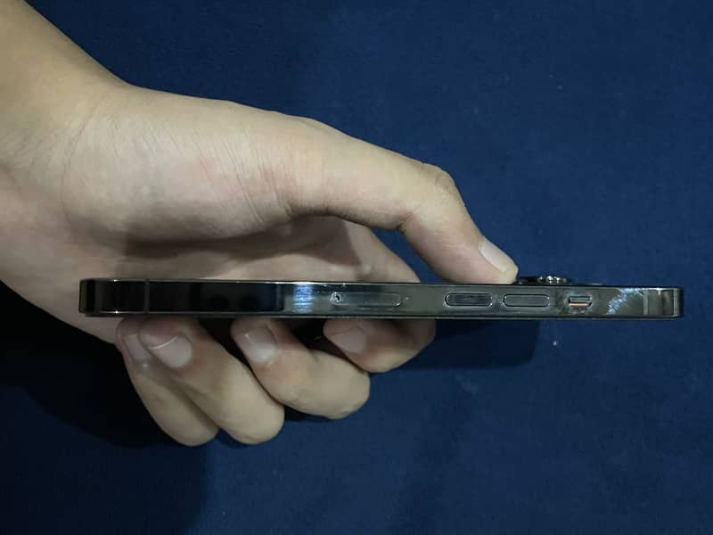 Apple iPhone 13 Pro 5
