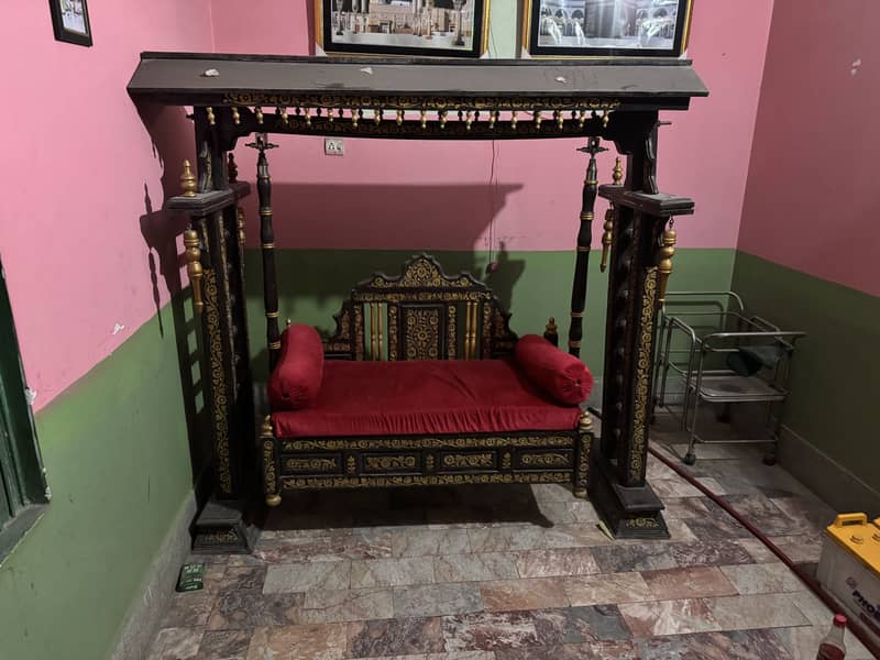 Jhola sofa 1
