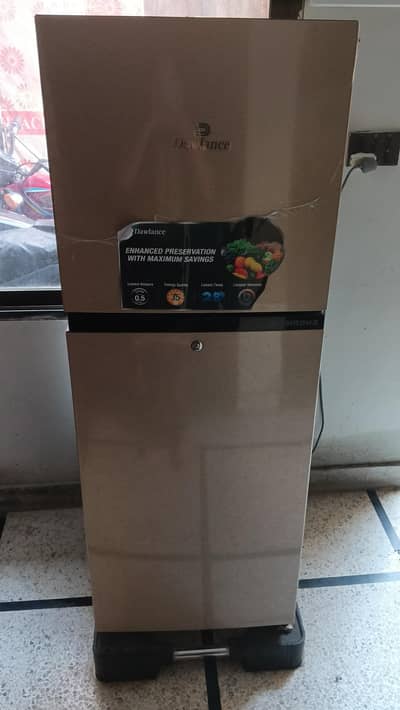 Used dalwance 2 door fridge in good condition sadkabad pindi