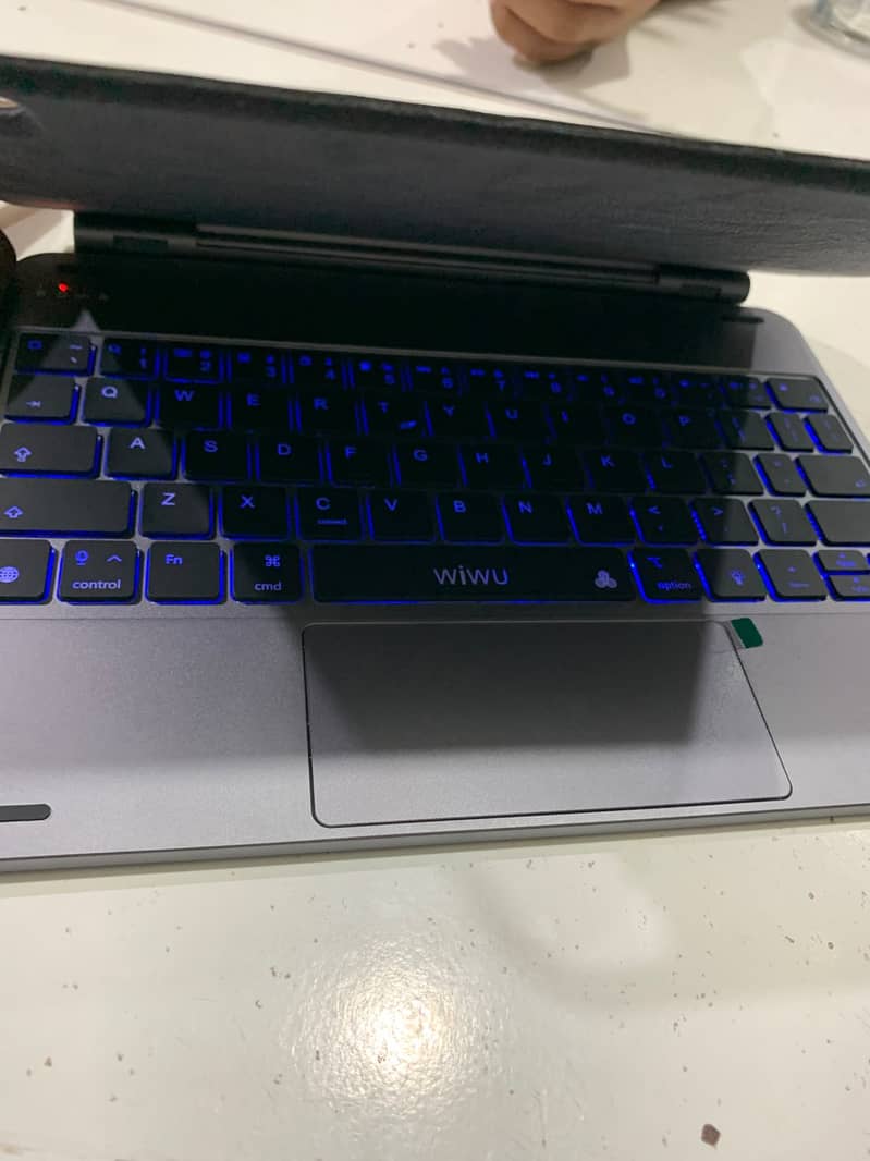 Ipad Magic Keyboard 7