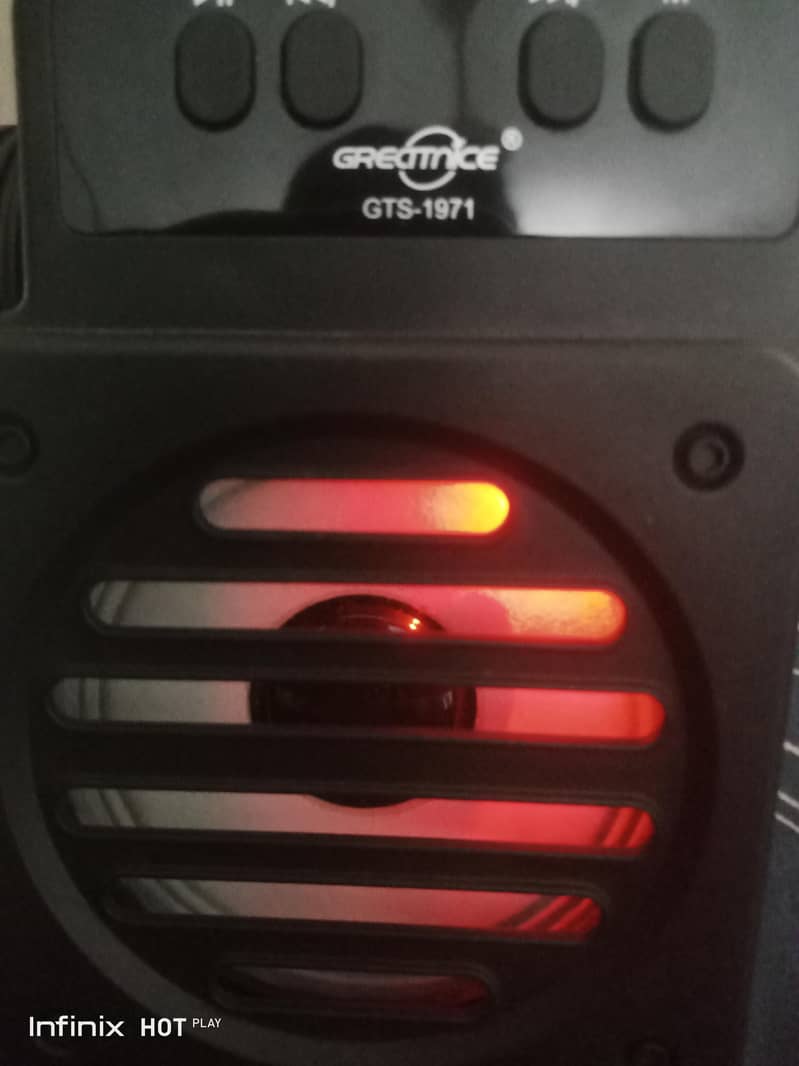 it's a speaker 0