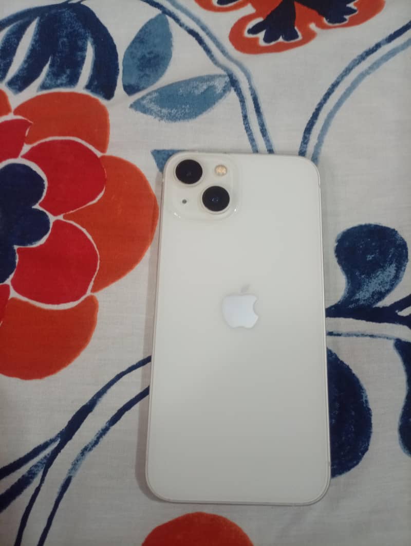 Apple iPhone 13 3