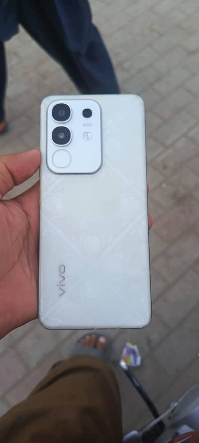 Vivo Y29