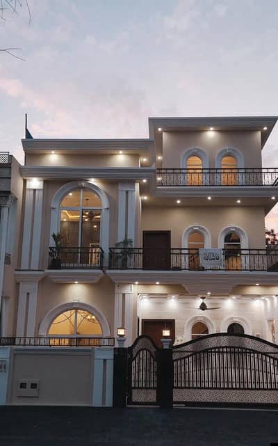 G-11 Size 30*60 Brand New House For Sale