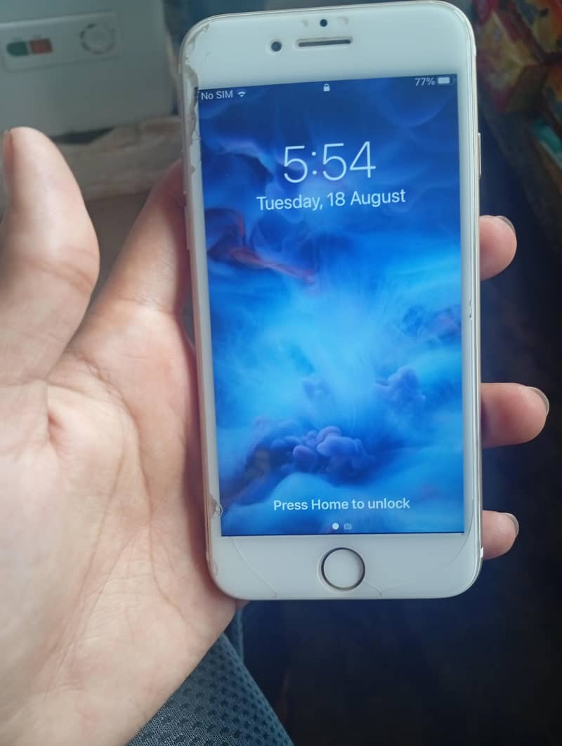 Apple iPhone 7 1