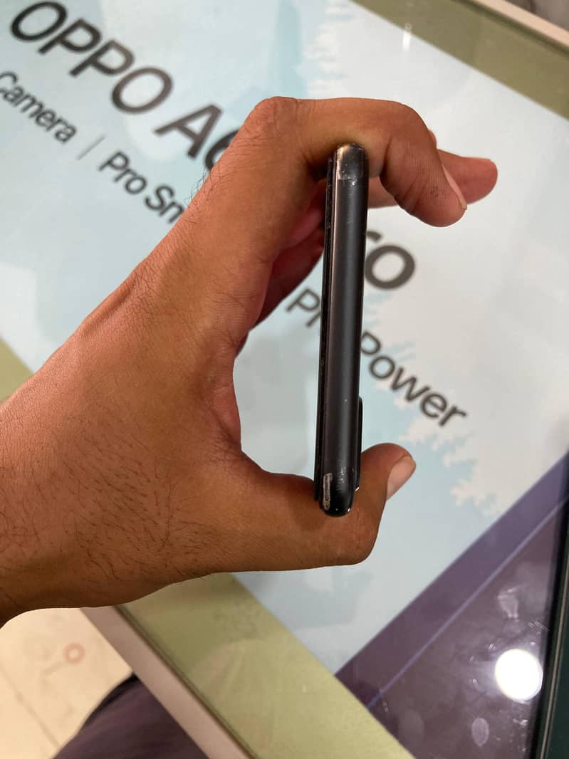 Apple iPhone 7 Plus 5