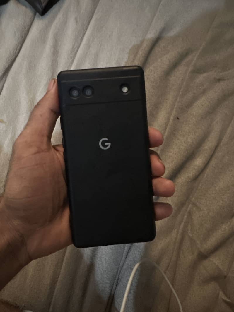 Google Pixel 6a 1
