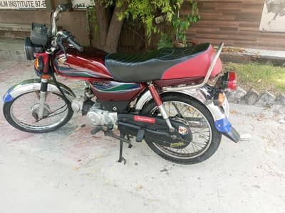 Honda CD 70 bike 2017 model 03039973342 my phone nmb