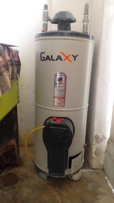 Galaxy Gas Geyser 15 Gallon