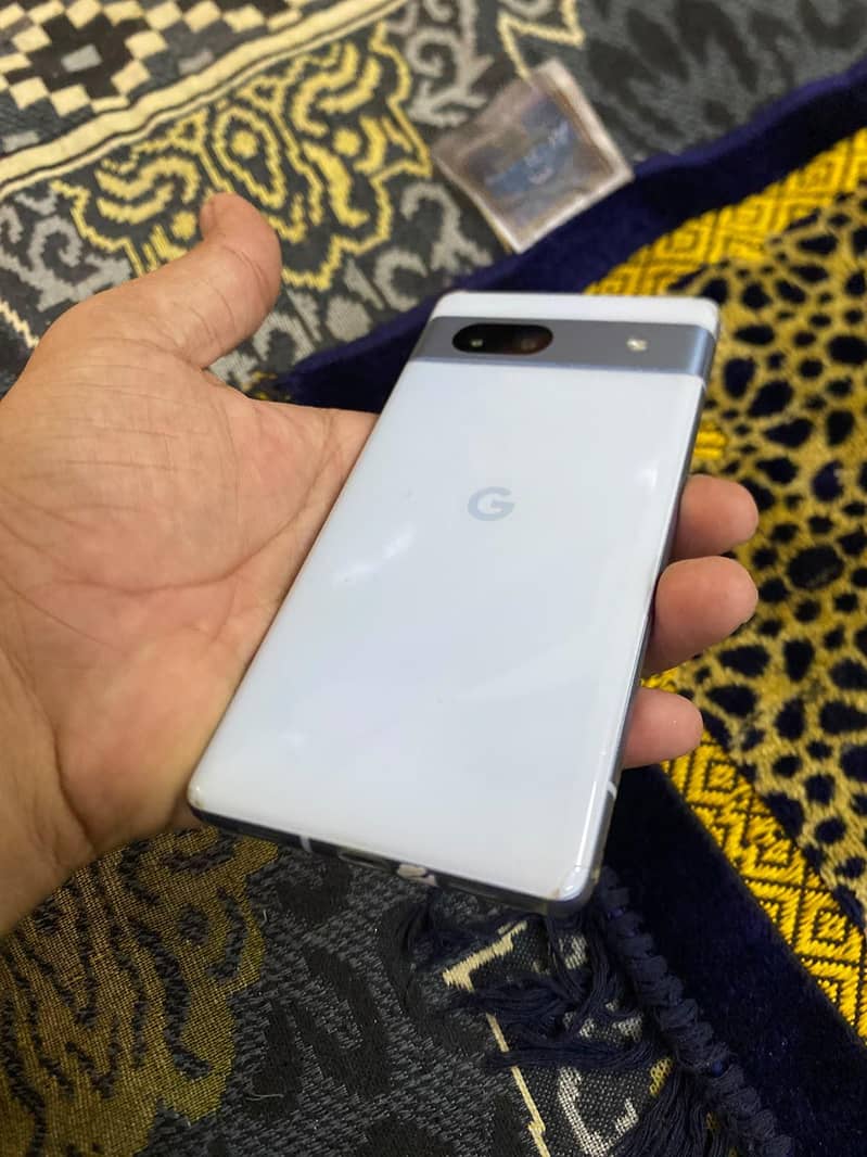 Google Pixel 7a 2