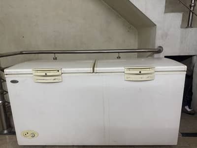 Waves Double Door Chest Deep Freezer