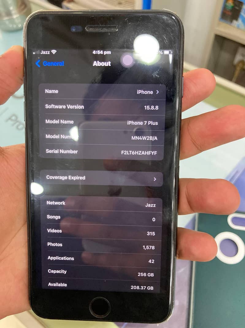 Apple iPhone 7 Plus 6