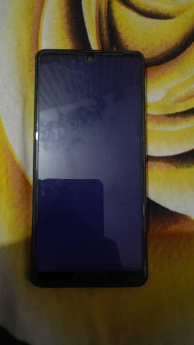 AQUOS SENSE 5G