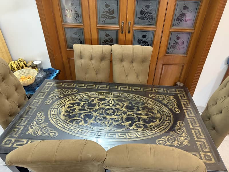Dining table 3