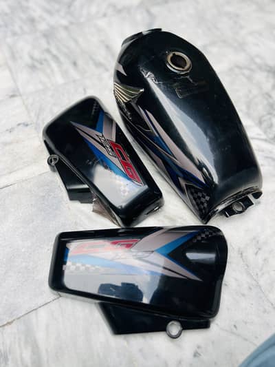 Original 2025 model fuel tank or tapy