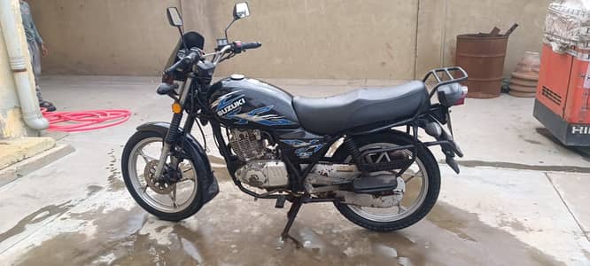 Suzuki GS 150 SE 2022