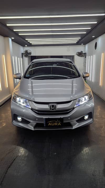 Honda Grace Hybrid 2015