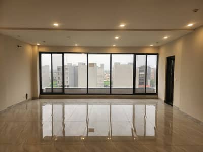 5th Floor For Rent in CCA2 Phase 6