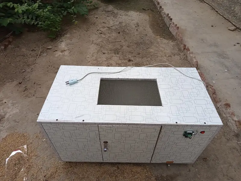 Automatic/ Temperature Control Brooding Machine/ Chicken Brooder — photo 8