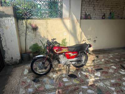 Honda CG 125 2024