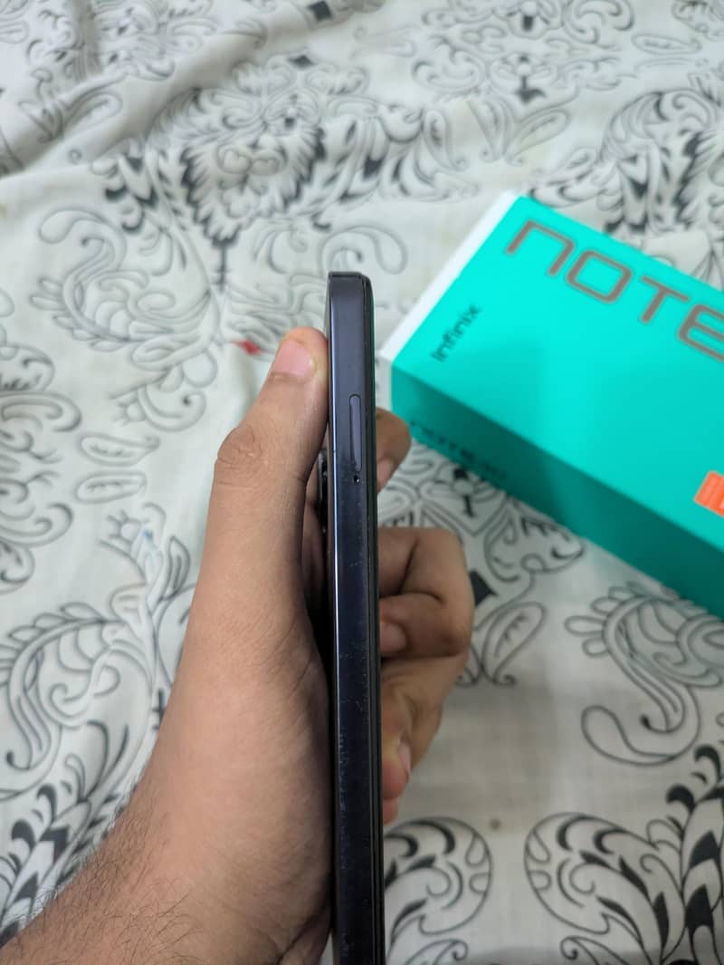 Infinix Note 30 3