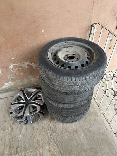 BG LUXO tyres 215/55/16 stepny and tyres for sale