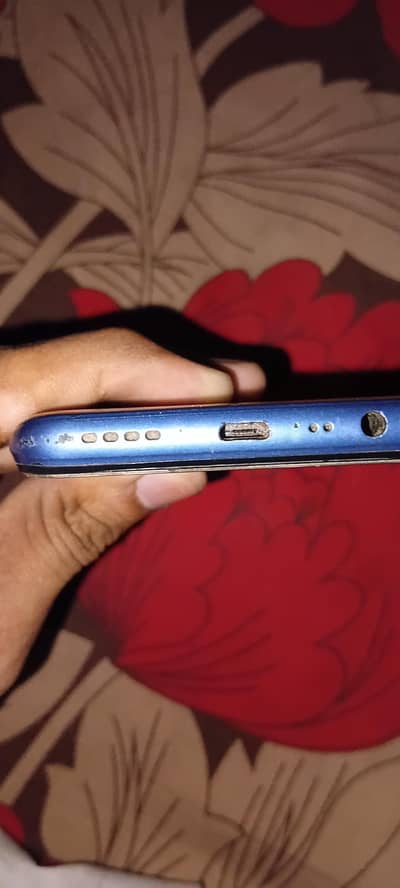 Realme C12