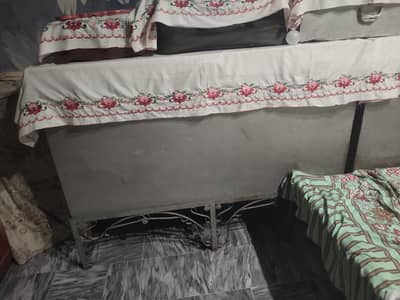 trunk paiti
