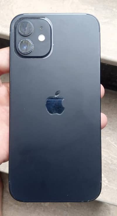 Apple iPhone 12