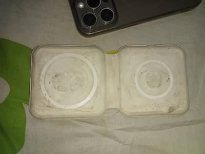 Apple Magsafe  Wireless charger C type fast charging