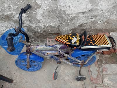 kids cycle in blue colour
