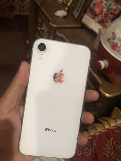 Apple iPhone XR
